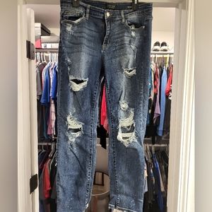 Judy Blue Distressed Boyfriend Jesns Size 15/32